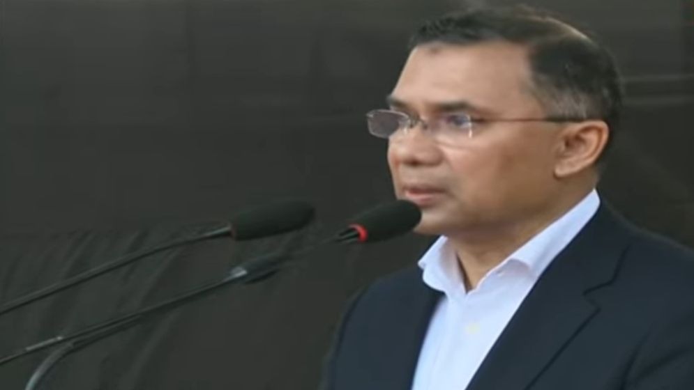 বেগম খালেদা জিয়ার জানাজা শেষে মায়ের জন্য দোয়া চাইলেন তারেক রহমান