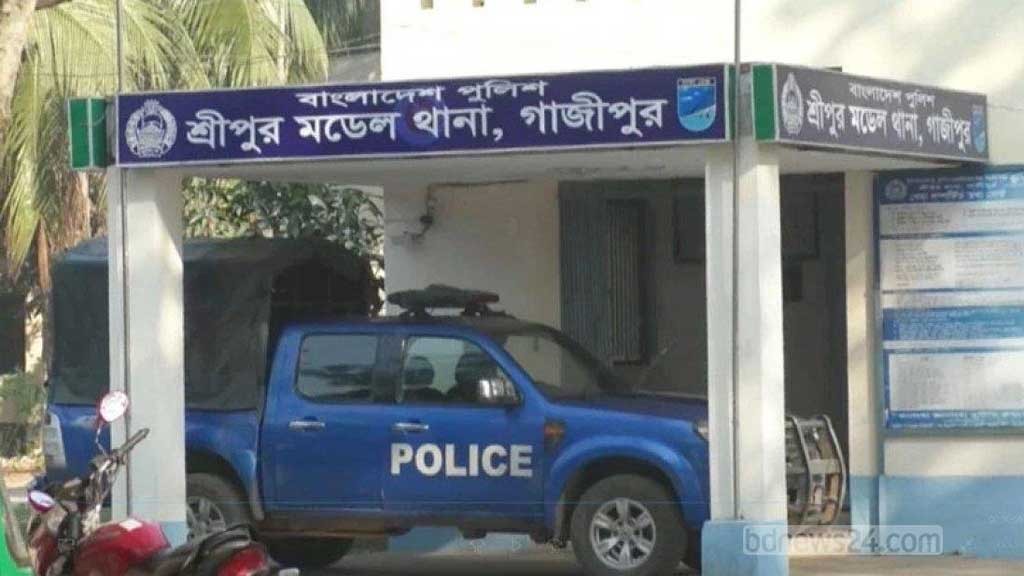 গাজীপুরে মাদকবিরোধী অভিযানে পুলিশের ওপর হামলা