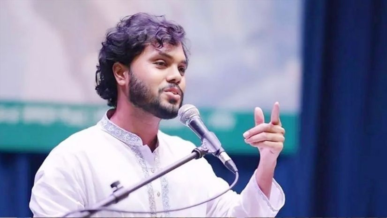 ফ্ল্যাটের পর নগদ এক কোটি টাকা পাচ্ছেন শহীদ হাদির পরিবার