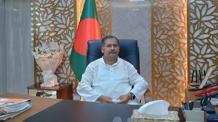 গণমাধ্যমের উন্নয়নের জন্য সাংবাদিকদের সমস্যা সমাধান জরুরি: তথ্যমন্ত্রী