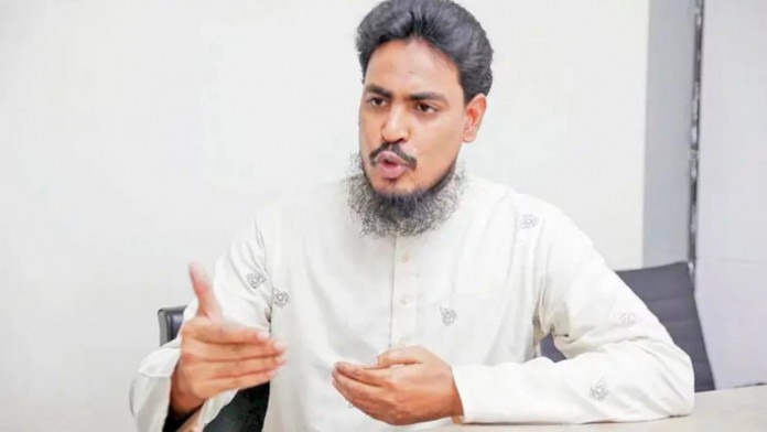 ট্রাইব্যুনালের বিচার ধীরগতি ও বাধাগ্রস্ত না হওয়ায় সরকারের প্রতি আখতার হোসেনের আহ্বান