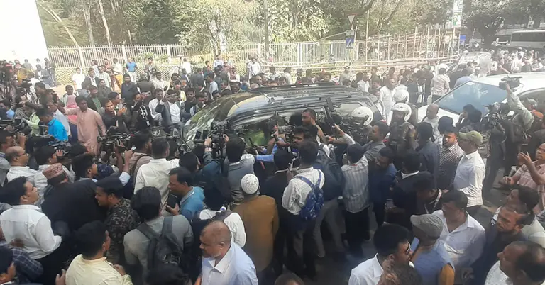 শপথ নিতে সংসদে প্রবেশ করেছেন জামায়াত আমির ডা. শফিকুর রহমান