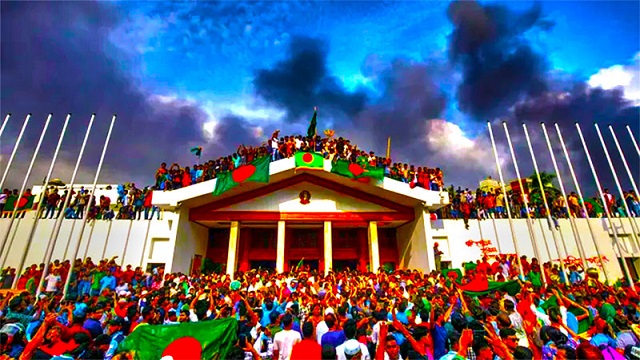 জুলাই ছিল রক্তের মাস—আজ শহীদদের শ্রদ্ধায় নত রাজশাহী ও চাঁপাইনবাবগঞ্জ