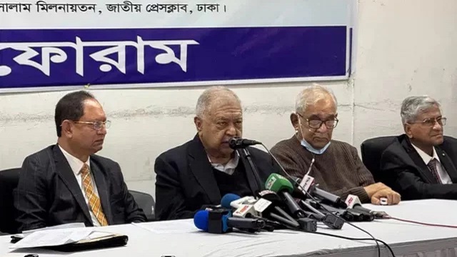 অন্তর্বর্তী সরকারকে সহযোগিতা করা সবার নৈতিক দায়িত্ব: ড. কামাল হোসেন