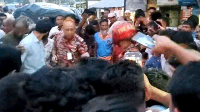 ময়মনসিংহে বাস-মাহিন্দ্রা সংঘর্ষে বাবা ছেলেসহ নিহত ৩