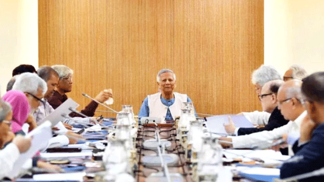 সন্ধ্যায় উপদেষ্টা পরিষদের জরুরি বৈঠক