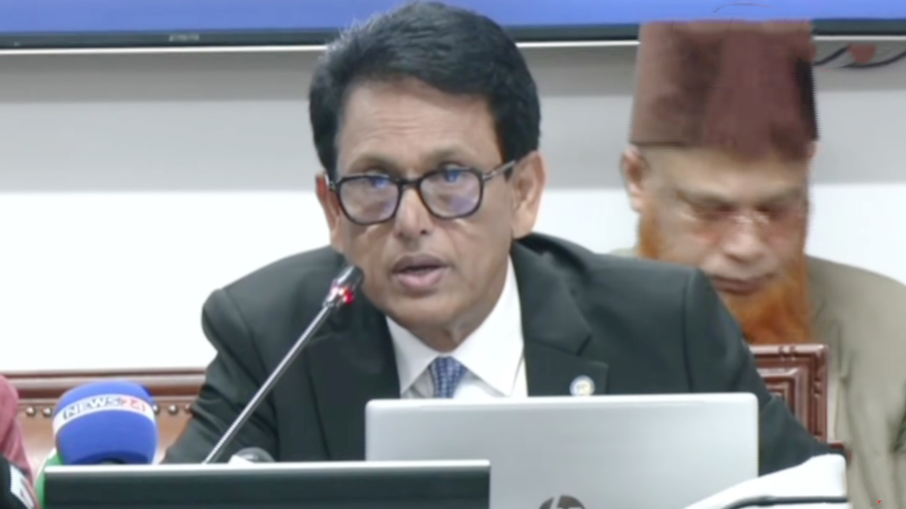 শিক্ষার্থীদের কাছ থেকে পুনঃভর্তি ফি নিলে ব্যবস্থা: শিক্ষামন্ত্রী