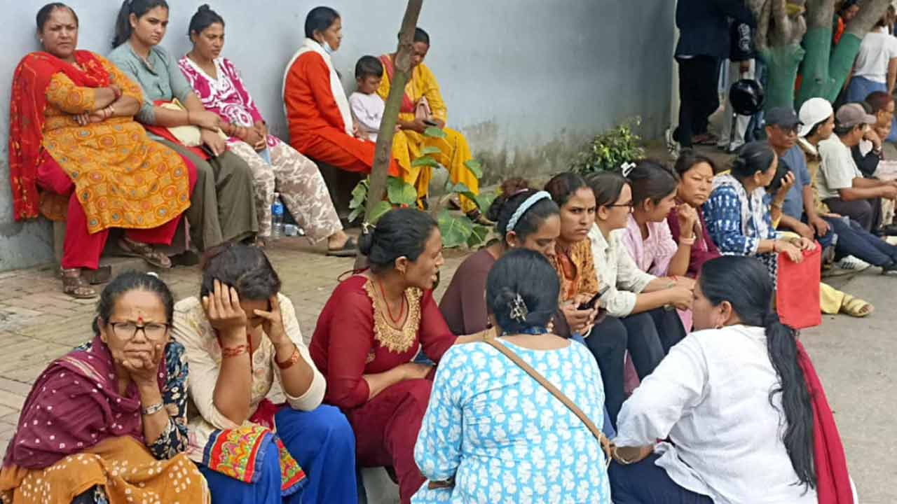 নেপালে জেন জি আন্দোলন: নিহতদের পরিবার মরদেহ নিতে অস্বীকৃতি