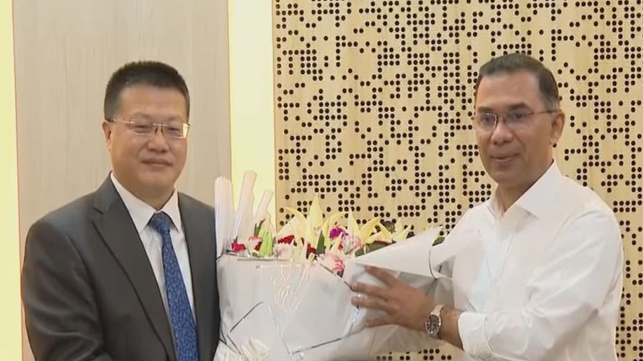 প্রধানমন্ত্রীর সঙ্গে সৌজন্য সাক্ষাৎ করেছেন চীনের রাষ্ট্রদূত ইয়াও ওয়েন
