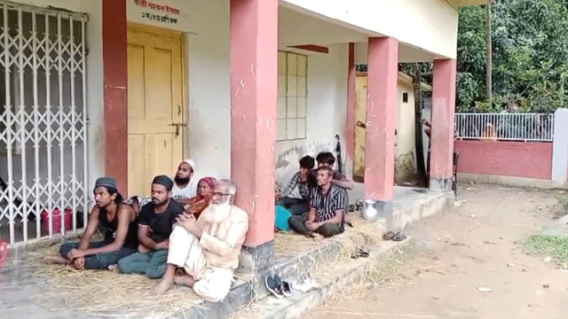 ময়মনসিংহ সীমান্তে ২২ জনকে বিএসএফের পুশইন