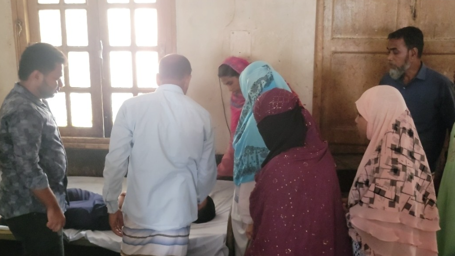 পাবনায় ট্রাকচাপায় স্কুলছাত্রীসহ নিহত ৩, আহত ২