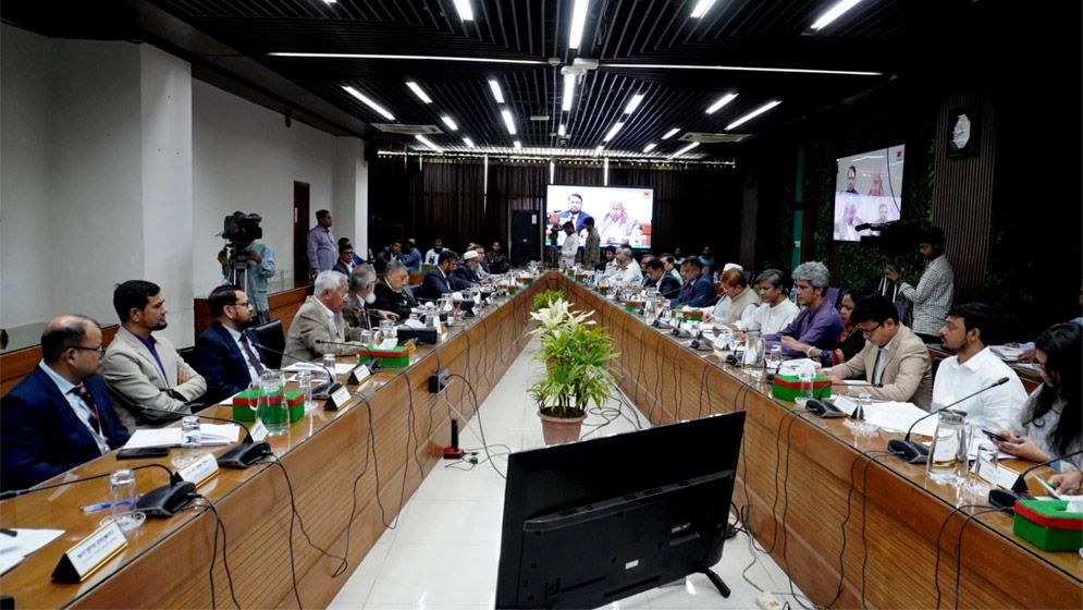 সুষ্ঠু নির্বাচনের জন্য সব রাজনৈতিক দলের প্রতি আচরণবিধি মেনে চলার আহ্বান সিইসি