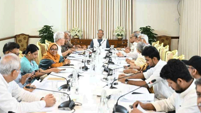 উপদেষ্টা পরিষদের বৈঠকে ‘গুরুত্বপূর্ণ’ ৫ সিদ্ধান্ত