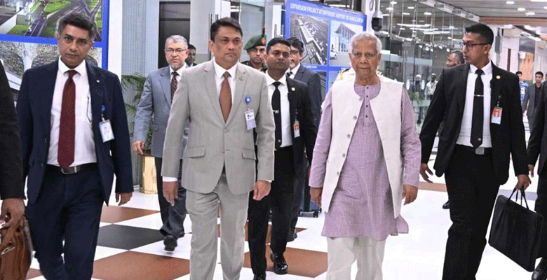 কাতারের পথে প্রধান উপদেষ্টা