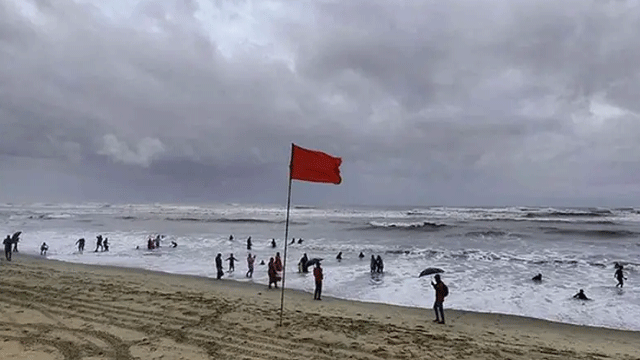 ঝড়ের পূর্বাভাস, ৪ সমুদ্র বন্দরে ৩ নম্বর সতর্ক সংকেত