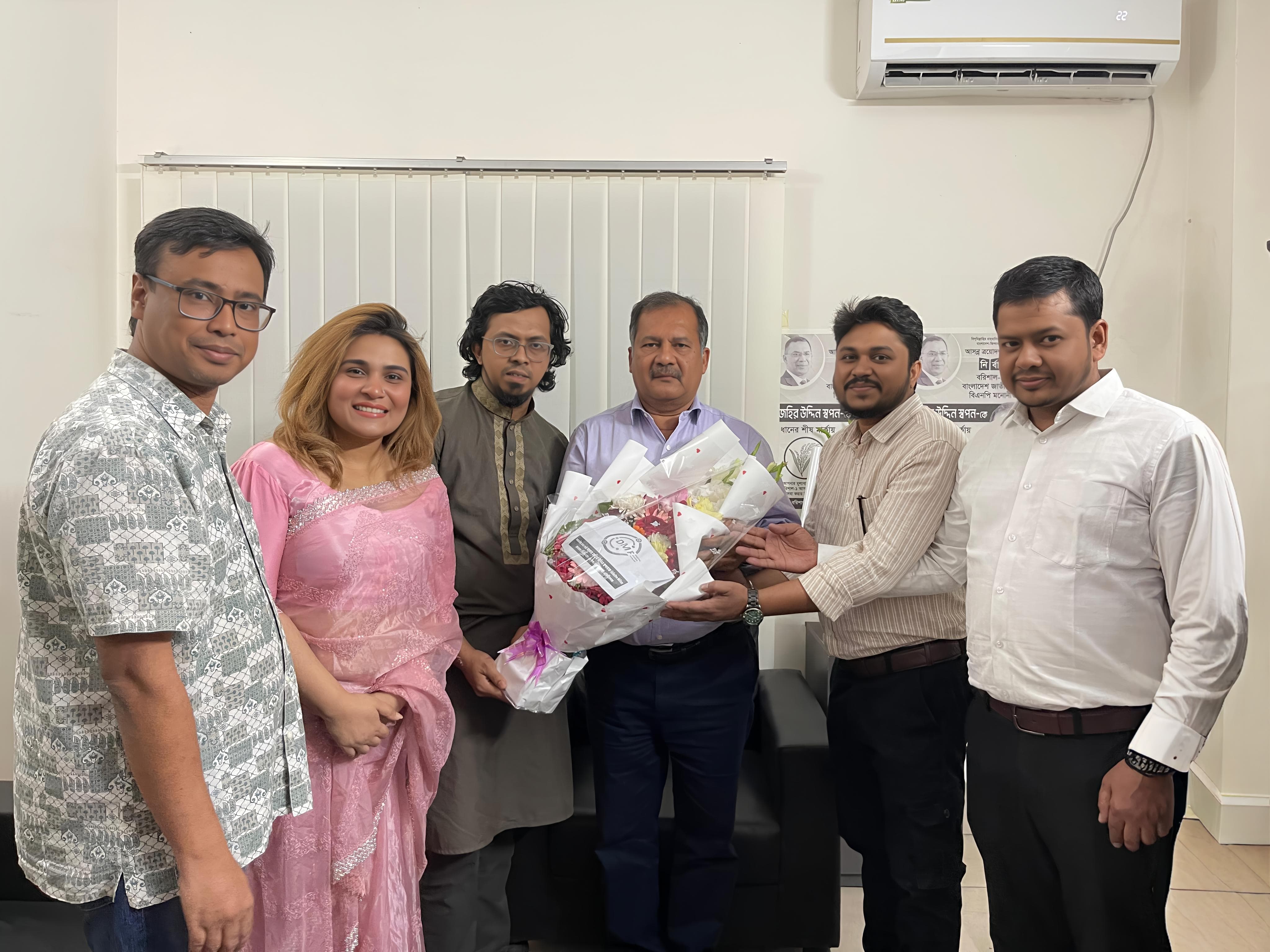 তথ্যমন্ত্রী জহির উদ্দিন স্বপনের সঙ্গে ডিএমএফ’র সৌজন্য সাক্ষাৎ