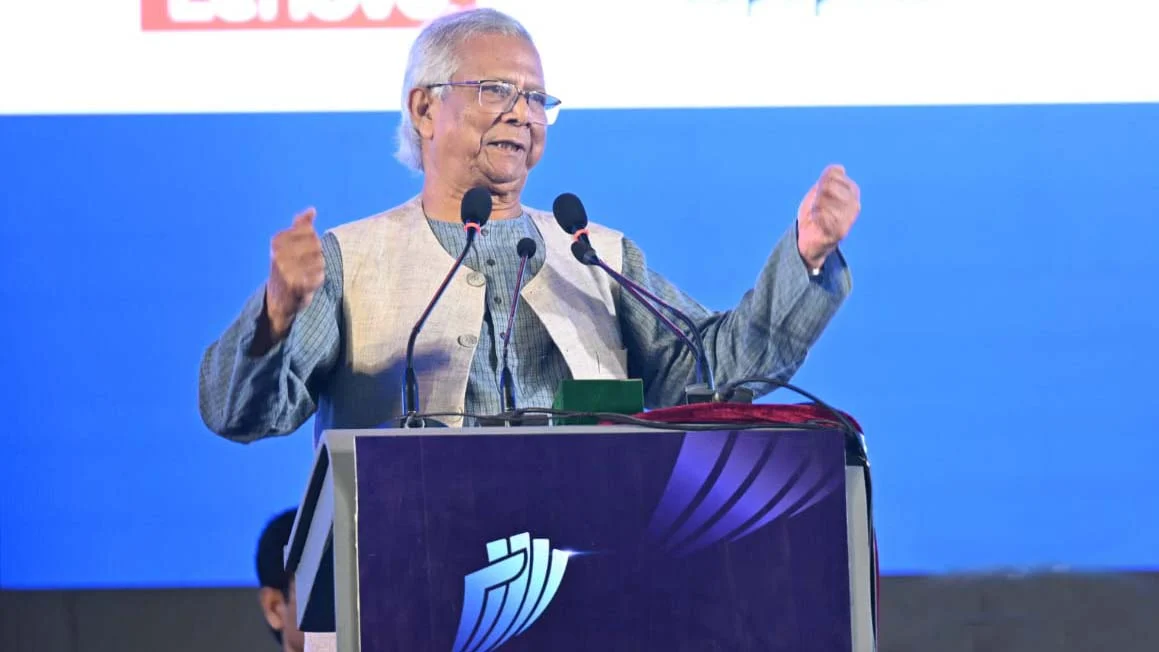 জুলাই আন্দোলনকারীরাই একদিন বিশ্বে নেতৃত্ব দেবে: প্রধান উপদেষ্টা ড. মুহাম্মদ ইউনূস