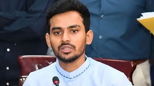 একাধিক নাগরিকত্বধারী ‘সেফ এক্সিট’ তালিকা তৈরি করছে- আসিফ মাহমুদ