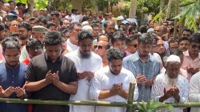 জুলাই বিপ্লবের এক বছর: স্মৃতি, বিচার আর যাত্রার গল্প