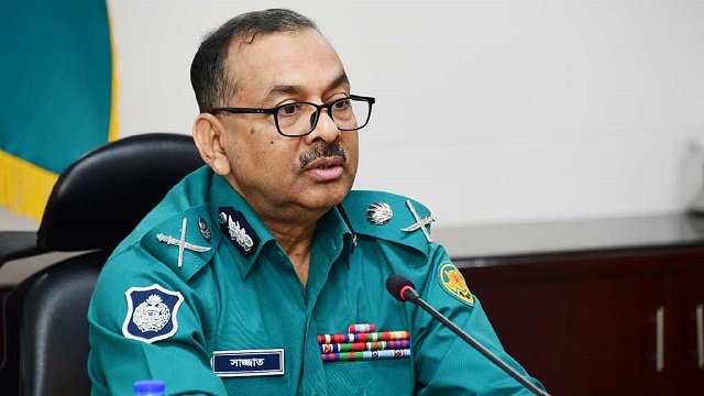 পুলিশে হামলা চললে ঘর পাহারা দিতে হবে: ডিএমপি কমিশনার