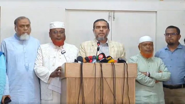 সংকট রয়েই গেল! নির্বাচন ও গণভোট একসাথে মানছে না জামায়াত