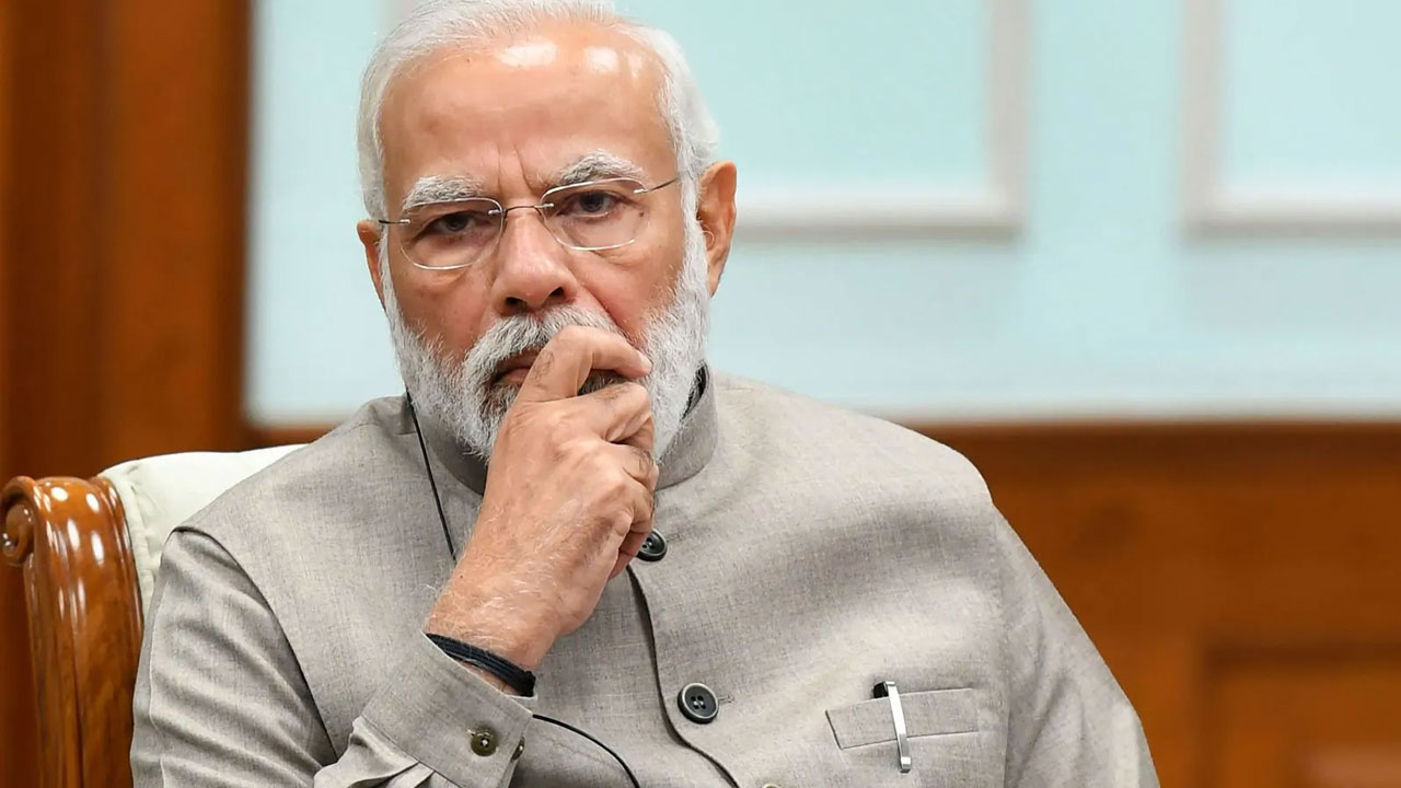 নেপালে সহিংসতায় ওলির পতন, অস্থিরতায় উদ্বিগ্ন ভারত