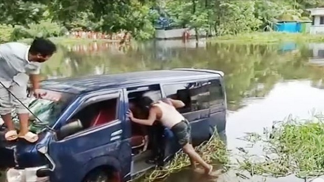 ভোরে বাড়ি ফেরা হলো না—নোয়াখালীর খালে থেমে গেল একই পরিবারের ৭ জীবন