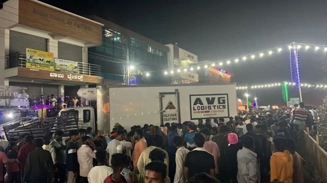 ভারতে গণেশ বিসর্জন শোভাযাত্রায় ট্রাক ঢুকে নিহত ৯