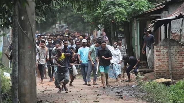 রাকসু নির্বাচনে ধস্তাধস্তি, ৮ শিক্ষার্থী আহত, ১৪৪ ধারা জারি