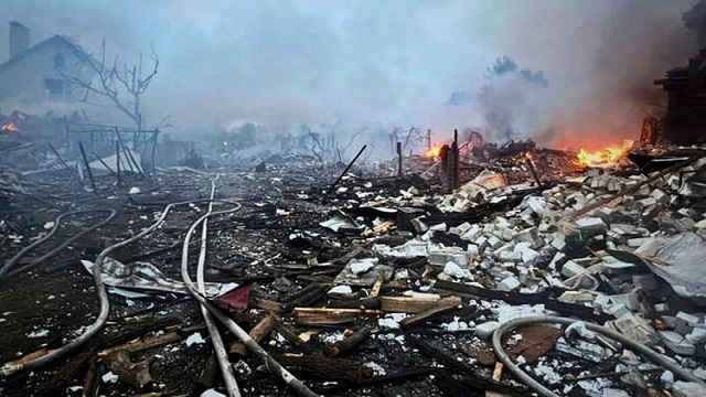 ইউক্রেনে ড্রোন-ক্ষেপণাস্ত্র দিয়ে রাশিয়ার বড় হামলা, বহু হতাহত