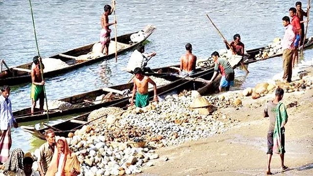 সিলেটে সাদা পাথর রক্ষা: প্রশাসনের নতুন পদক্ষেপ