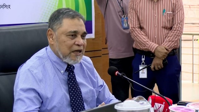 রাতে নয়, দিনের আলোয় নির্বাচন—সিইসির কঠোর বার্তা