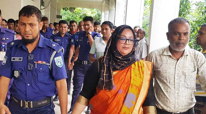 সাংবাদিককে কারাদণ্ড দেওয়ার ঘটনায় কুড়িগ্রামের সাবেক ডিসি সুলতানা পারভীন সাময়িক বরখাস্ত