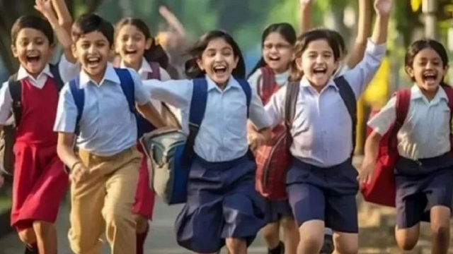 স্কুলে ভর্তির আবেদন শুরু কাল: লটারি হবে ১৪ ডিসেম্বর