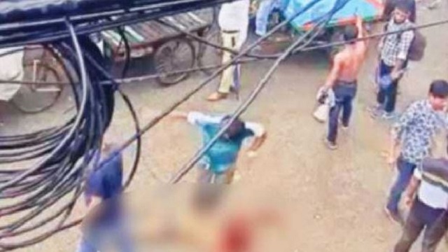 ঢাকার বুকে প্রকাশ্যে খুন, সোহাগ হত্যা যাচ্ছে দ্রুত বিচার ট্রাইব্যুনালে