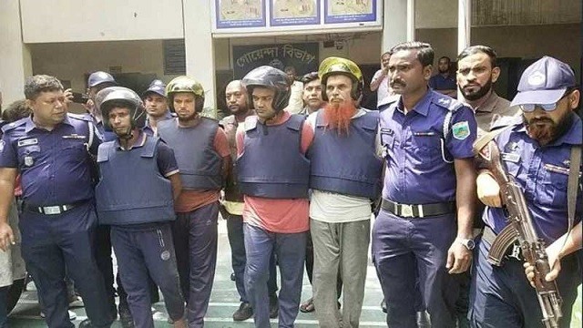 কারাগারের ছাদ ফুটো করে পালানো ৪ ফাঁসির আসামি গ্রেপ্তার