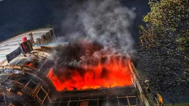 ইলেকট্রিক কেটলি থেকেই বেইলি রোডে আগুন
