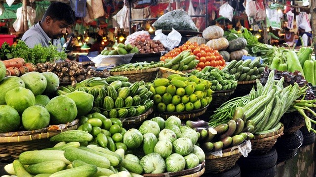 নিত্যপণ্যের বাজারে অস্থিরতা, অস্বস্তি
