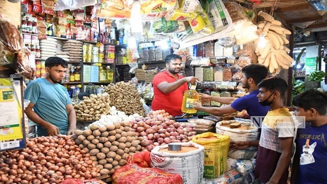 চড়া বাজার মূল্যে কমেছে ভোক্তার ক্রয় ক্ষমতা!