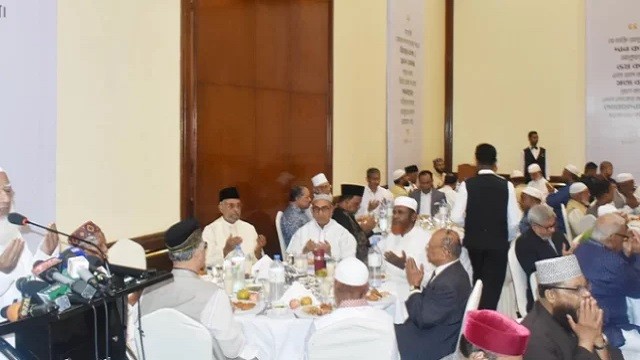 ৮ বছর পর জামায়াতের ইফতার পার্টিতে বিএনপি নেতারা