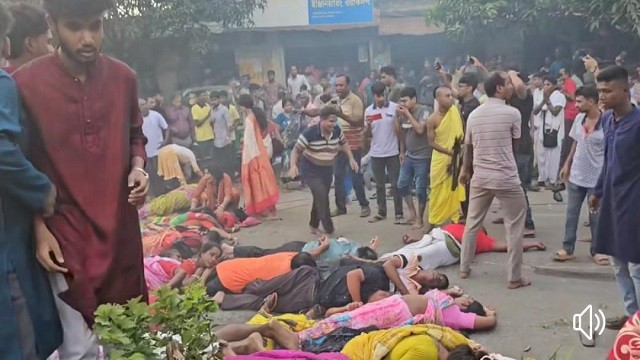 বগুড়ায় রথযাত্রায় বিদ্যুৎস্পৃষ্টে নিহত ৫, তদন্ত কমিটি গঠন