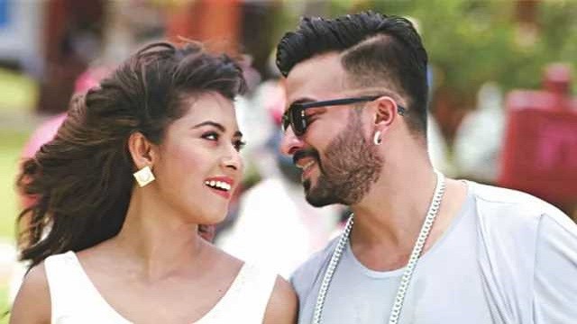 শাকিব খানের সঙ্গে এখনও বিবাহবিচ্ছেদ হয়নি, বললেন বুবলী