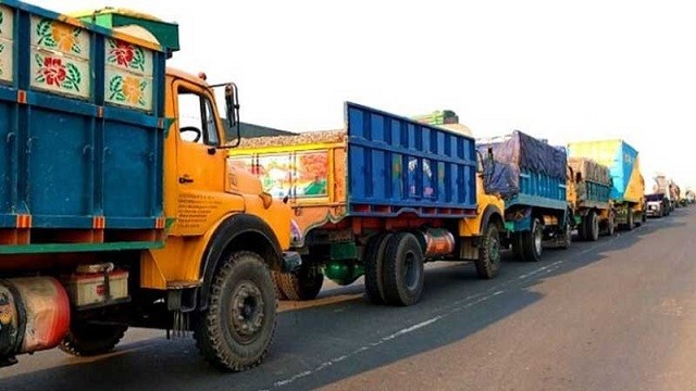 ঈদে ৭ দিন মহাসড়কে ট্রাক-কাভার্ডভ্যান চলাচল বন্ধ