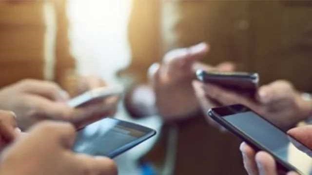 মোবাইল ইন্টারনেট চালু কবে থেকে, জানা যাবে আজ