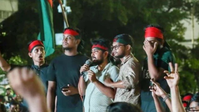 নতুন রাজনৈতিক দল গঠন নিয়ে ভাবছেন সমন্বয়করা