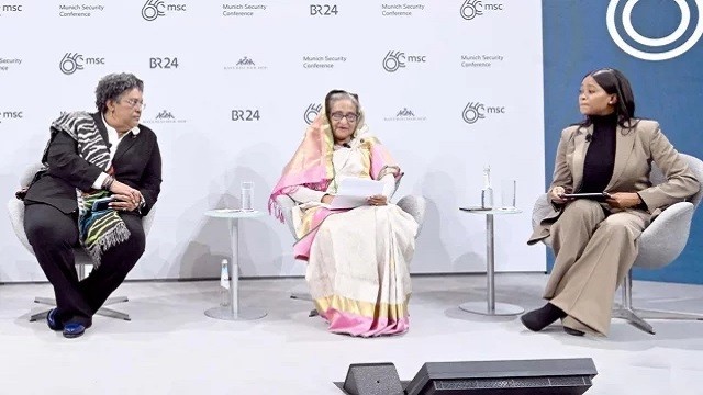 অপ্রয়োজনীয় অস্ত্র প্রতিযোগিতা বন্ধের আহবান প্রধানমন্ত্রীর