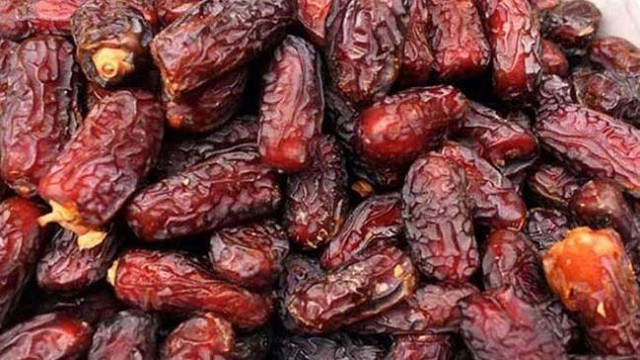 ১৫০ টাকায় মিলছে খেজুর, সয়াবিন তেল ১০০ টাকা