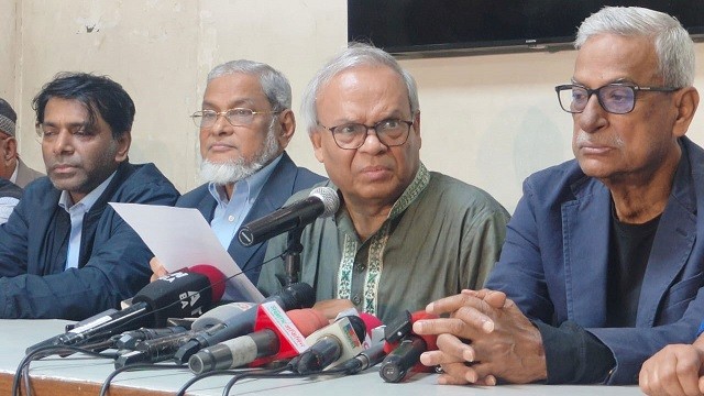বেপরোয়া হয়ে লুটপাটে মেতেছে আওয়ামী সিন্ডিকেট: রিজভী