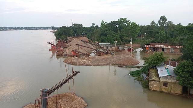 ৩ উপজেলার পানি বিপৎসীমার ওপরে