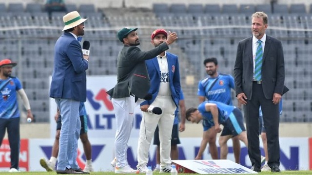 মিরপুরে টস হেরে ব্যাটিংয়ে বাংলাদেশ